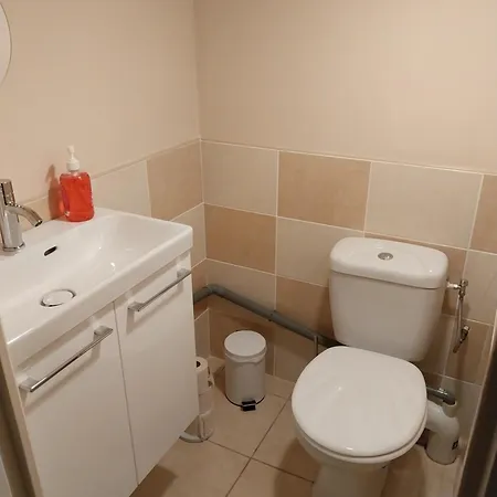 Chez George בית אירוח Ytrac